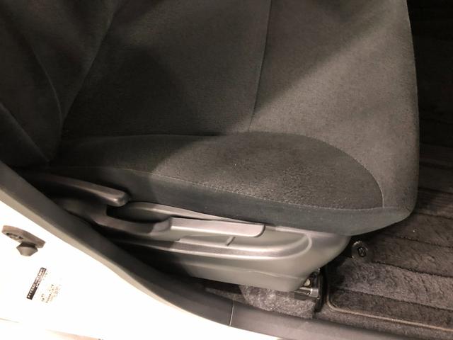 ムーヴキャンバスＧブラックアクセントＶＳ　ＳＡIII　走行２３０２６キロ１年保証距離無制限　走行距離２３０２６キロ　純正フルセグナビ　パノラマモニター　ドラレコ　純正マット　サイドエアバッグ　ＬＥＤヘッドランプ　アイドリングストップ　シートヒーター　両側電動スライドドア（埼玉県）の中古車