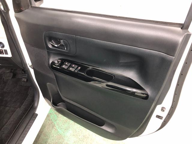 ムーヴキャンバスＧブラックアクセントＶＳ　ＳＡIII　走行２３０２６キロ１年保証距離無制限　走行距離２３０２６キロ　純正フルセグナビ　パノラマモニター　ドラレコ　純正マット　サイドエアバッグ　ＬＥＤヘッドランプ　アイドリングストップ　シートヒーター　両側電動スライドドア（埼玉県）の中古車