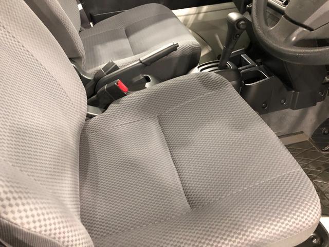 ハイゼットトラックジャンボ　走行４８５７８キロ／タイヤ４本交換／キーレス一年保証・走行距離無制限走行４８５７８キロ　助手席エアバック　タイヤ４本交換　ＣＤチューナー　キーレス　オートマ　ゲートプロテクター（埼玉県）の中古車