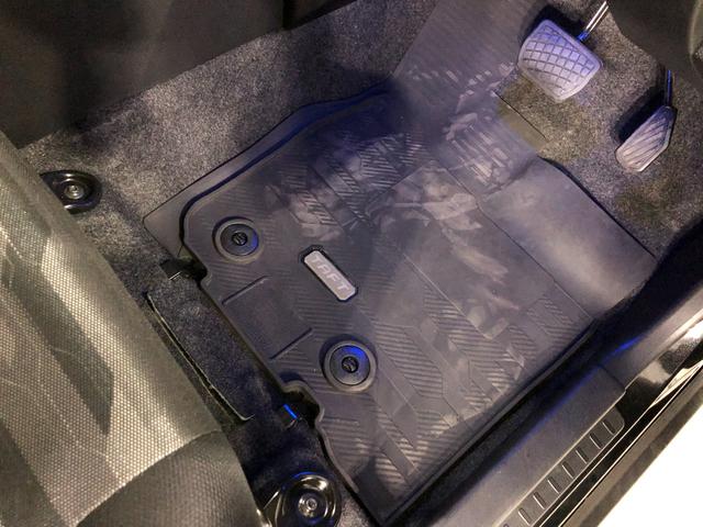 タフトGターボ ダーククロムベンチャー 駐車支援機能付ディスプレイ9インチディスプレイオーディオ パノラマモニター スマートパノラマパーキング機能 ブルートゥース ドラレコ クリアランスソナー オートライト LEDヘッドライト シートヒーター スマアシ 1年保証(埼玉県)の中古車