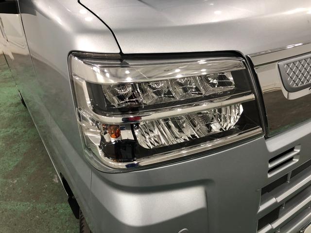 ハイゼットカーゴクルーズ　走行３６８７２キロ／タイヤ４本交換／バックカメラ一年保証・走行距離無制限走行３６８７２キロ　タイヤ４本交換　ワンセグナビ　ブルートゥース　バックカメラ　ＥＴＣ　クリアランスソナー　ＬＥＤヘッドライト　アイドリングストップ（埼玉県）の中古車