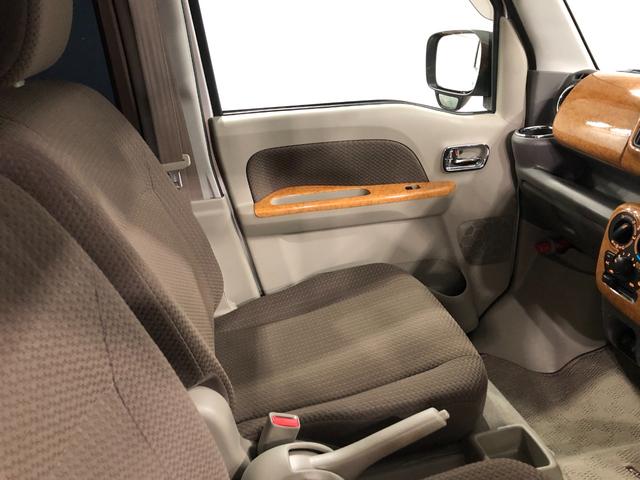 エブリイジョイン　走行１７２５４キロ　社外ナビ　バックカメラ一年保証・走行距離無制限走行１７２５４キロ　社外ワンセグナビ　ブルートゥース　バックカメラ　クリアランスソナー　オートライト　ＨＩＤ　アイドリングストップ（埼玉県）の中古車