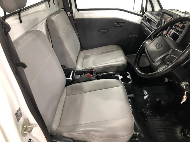 サンバートラックTB 4WD/車検整備付/走行24984キロ/FMAMラジオ1年保証距離無制限 走行距離24984キロ 4WD 車検整備付 FMAMラジオ フロアマット(埼玉県)の中古車