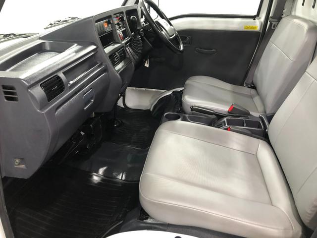 サンバートラックTB 4WD/車検整備付/走行24984キロ/FMAMラジオ1年保証距離無制限 走行距離24984キロ 4WD 車検整備付 FMAMラジオ フロアマット(埼玉県)の中古車