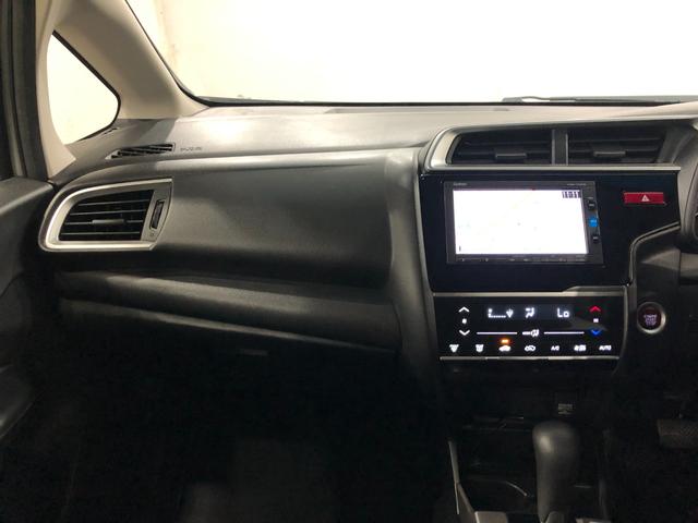 フィット１３Ｇ・Ｆパッケージ　走行３６４５９キロ／ナビ／バックカメラ一年保証・走行距離無制限走行３６４５９キロ　ワンセグナビ　ブルートゥース　バックカメラ　オートライト　ＬＥＤヘッドライト　ＥＴＣ（埼玉県）の中古車