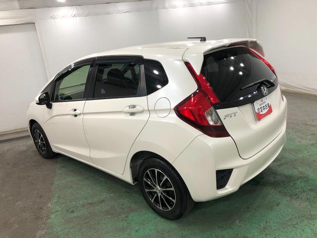 フィット１３Ｇ・Ｆパッケージ　走行３６４５９キロ／ナビ／バックカメラ一年保証・走行距離無制限走行３６４５９キロ　ワンセグナビ　ブルートゥース　バックカメラ　オートライト　ＬＥＤヘッドライト　ＥＴＣ（埼玉県）の中古車