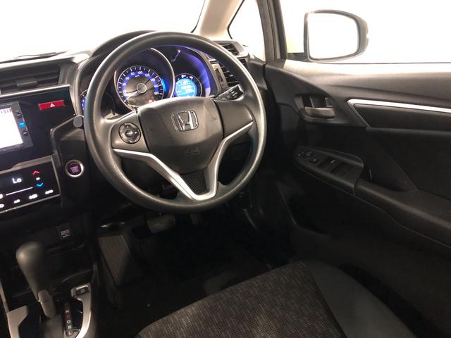 フィット１３Ｇ・Ｆパッケージ　走行３６４５９キロ／ナビ／バックカメラ一年保証・走行距離無制限走行３６４５９キロ　ワンセグナビ　ブルートゥース　バックカメラ　オートライト　ＬＥＤヘッドライト　ＥＴＣ（埼玉県）の中古車