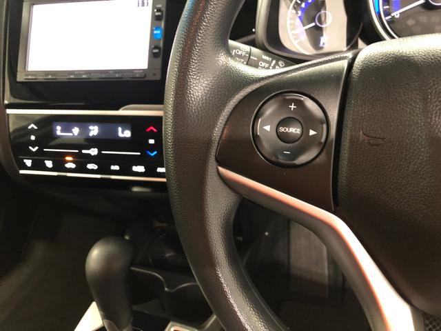 フィット１３Ｇ・Ｆパッケージ　走行３６４５９キロ／ナビ／バックカメラ一年保証・走行距離無制限走行３６４５９キロ　ワンセグナビ　ブルートゥース　バックカメラ　オートライト　ＬＥＤヘッドライト　ＥＴＣ（埼玉県）の中古車