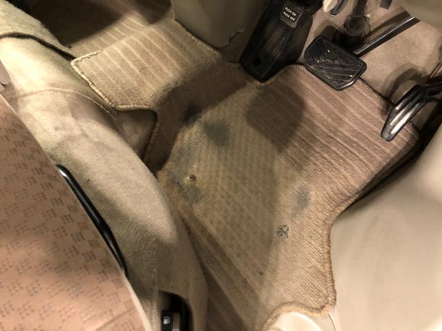 エブリイワゴンＪＰターボ　走行５９５６３キロ／ＣＤチューナー一年保証・走行距離無制限走行５９５６３キロ　ＣＤチューナー　キーレス　助手席エアバック　純正カーペットマット　ホイールキャップ（埼玉県）の中古車