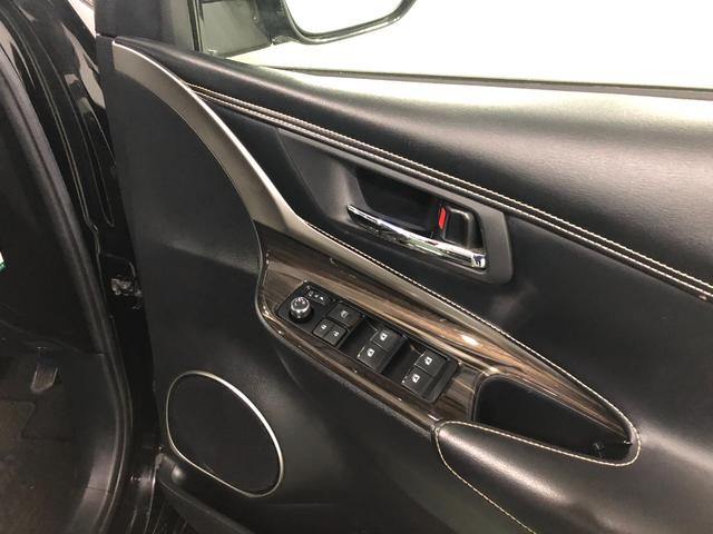 ハリアーエレガンス　走行５６３３９キロ／ナビ／バックカメラ一年保証・走行距離無制限走行５６３３９キロ　フルセグナビ　ブルートゥース　バックカメラ　サイドエアバック　オートライト　ＬＥＤヘッドライト（埼玉県）の中古車