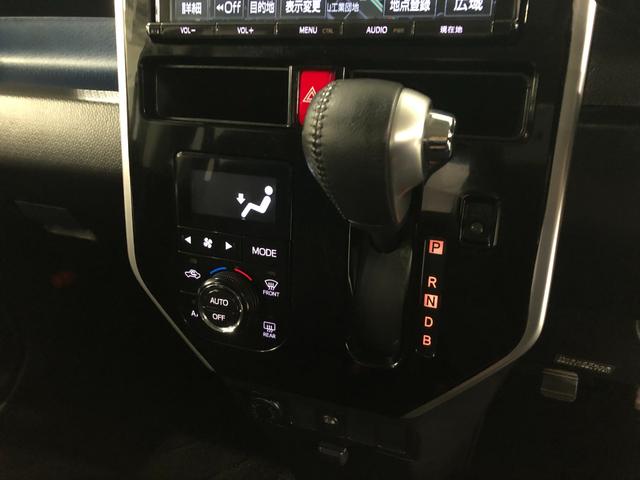 タンクカスタムＧ−Ｔ　走行５４０４７キロ／ナビ／バックカメラ一年保証・走行距離無制限走行５４０４７キロ　フルセグナビ　ブルートゥース　バックカメラ　オートライト　ＬＥＤヘッドライト　両側電動スライドドア（埼玉県）の中古車