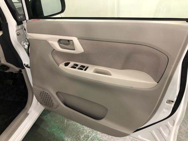 ムーヴＸターボ　走行４１８４３キロ／車検整備付／４ＷＤ／ナビ一年保証・走行距離無制限走行４１８４３キロ　車検整備付　フルセグナビ　バックカメラ　オートライト　アイドリングストップ　ベンチシート（埼玉県）の中古車