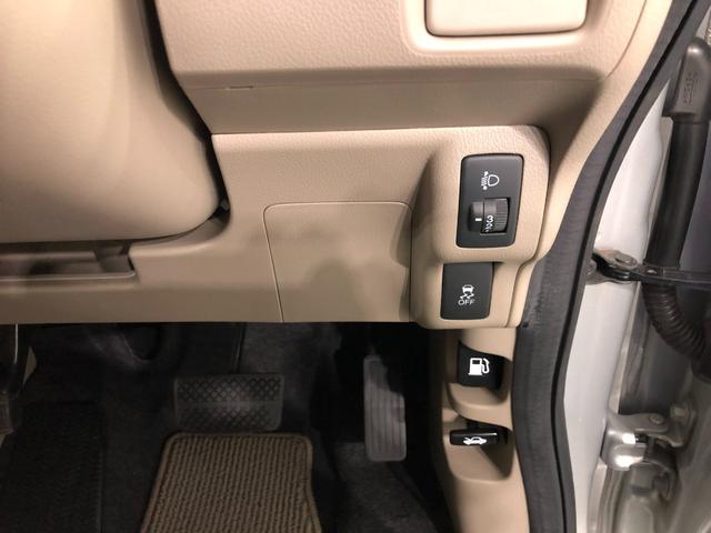 Ｎ−ＢＯＸＧ　車検整備付／走行３４０８３キロ／ＴＶレスナビ／Ｂカメラ１年保証距離無制限　走行距離３４０８３キロ　車検整備付　ＴＶレスナビ　バックカメラ　純正マット　助手席エアバッグ　両側スライドドア　プッシュボタンスタート（埼玉県）の中古車