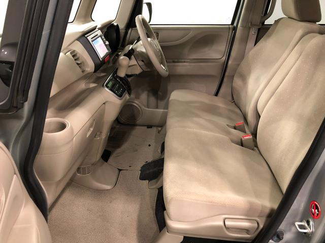 Ｎ−ＢＯＸＧ　車検整備付／走行３４０８３キロ／ＴＶレスナビ／Ｂカメラ１年保証距離無制限　走行距離３４０８３キロ　車検整備付　ＴＶレスナビ　バックカメラ　純正マット　助手席エアバッグ　両側スライドドア　プッシュボタンスタート（埼玉県）の中古車