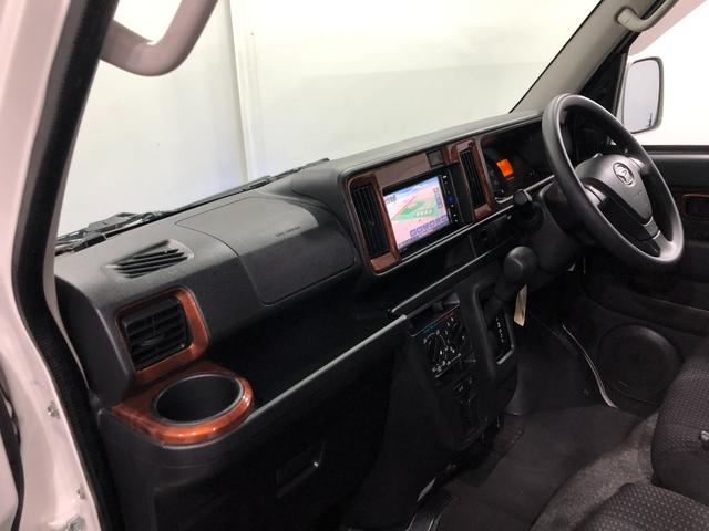 ハイゼットカーゴクルーズターボSAIII 4WD/走行65851キロ/ナビ1年保証距離無制限 走行距離65851キロ 4WD フルセグナビ バックカメラ ドラレコ ブルートゥース 純正マット LEDヘッドランプ アイドリングストップ(埼玉県)の中古車