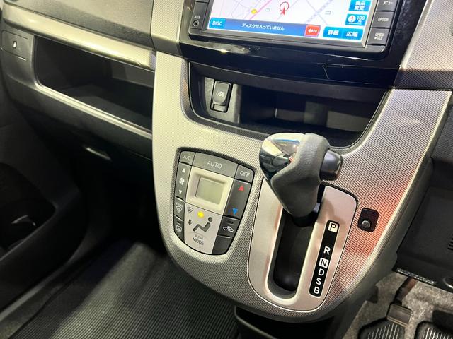 ムーヴカスタムＸリミテッド　ＳＡ　走行９３７９９キロ／オートライト一年保証・走行距離無制限走行９３７９９キロ　助手席エアバック　純正カーペットマット　オートライト　ＬＥＤヘッドライト　アイドリングストップ　ベンチシート（埼玉県）の中古車