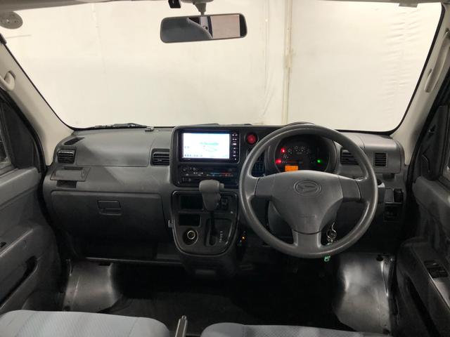 ハイゼットカーゴＤＸ　走行９５３１９キロ／車検整備付／ナビ一年保証・走行距離無制限走行９５３１９キロ　車検整備付　ワンセグナビ　助手席エアバック　純正カーペットマット　ＥＴＣ　オートマ（埼玉県）の中古車