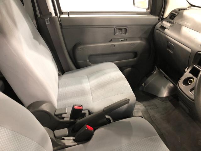 ハイゼットカーゴＤＸ　走行９５３１９キロ／車検整備付／ナビ一年保証・走行距離無制限走行９５３１９キロ　車検整備付　ワンセグナビ　助手席エアバック　純正カーペットマット　ＥＴＣ　オートマ（埼玉県）の中古車