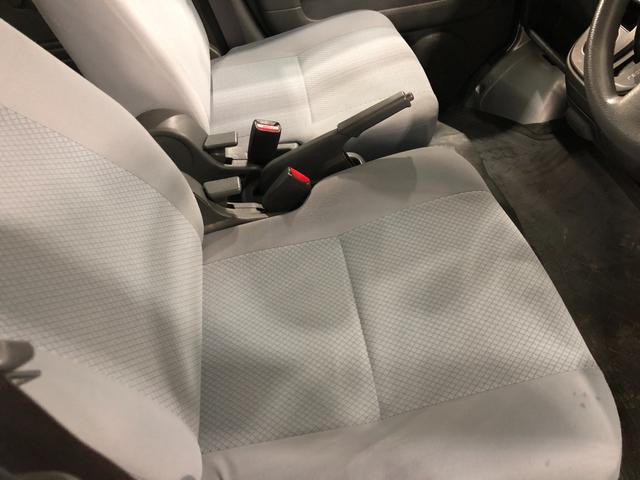 ハイゼットカーゴＤＸ　走行９５３１９キロ／車検整備付／ナビ一年保証・走行距離無制限走行９５３１９キロ　車検整備付　ワンセグナビ　助手席エアバック　純正カーペットマット　ＥＴＣ　オートマ（埼玉県）の中古車