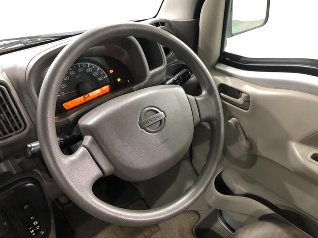 NV100クリッパーバンDX 走行82268キロ FMAMラジオ 純正マット1年保証距離無制限 助手席エアバッグ キーレスエントリー 両側スライドドア(埼玉県)の中古車