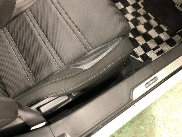 コペンローブ　走行８３８６６キロ／フルセグナビ／バックカメラ１年保証距離無制限　走行距離８３８６６キロ　フルセグナビ　バックカメラ　ブルートゥース　純正マット　ＬＥＤヘッドランプ　アイドリングストップ　シートヒーター（埼玉県）の中古車