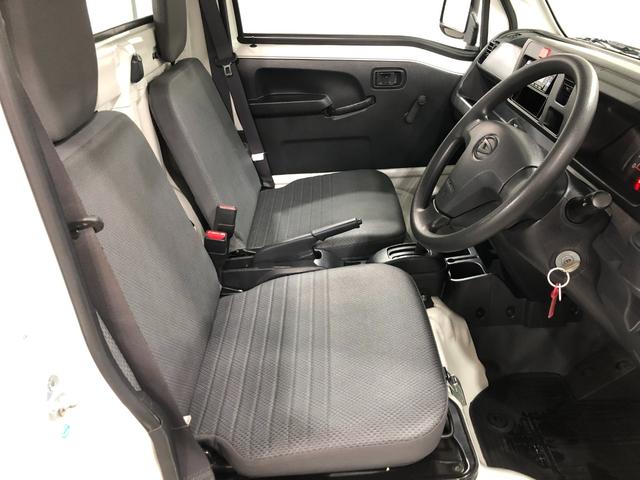 ハイゼットトラックスタンダード　雹害／走行７６２５４キロ／ＣＤＵＳＢチューナー１年保証距離無制限　走行距離５９４９１キロ　ＣＤＵＳＢチューナー　フロアマット　マニュアルエアコン（埼玉県）の中古車