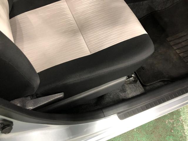 ミライースＬ　ＳＡIII　走行１７４９７キロ／ワンセグナビ／マット１年保証距離無制限　走行距離１７４９７キロ　ワンセグナビ　ＤＶＤ再生　カーペットマット　助手席エアバッグ　クリアランスソナー　アイドリングストップ　キーレスエントリー（埼玉県）の中古車