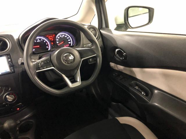 ノートX 車検整備付/走行15434キロ/フルセグナビ/ドラレコ1年保証距離無制限 走行距離15434キロ 車検整備付 フルセグナビ ブルートゥース ドライブレコーダー 純正カーペットマット オートライト 電動格納式ドアミラー(埼玉県)の中古車