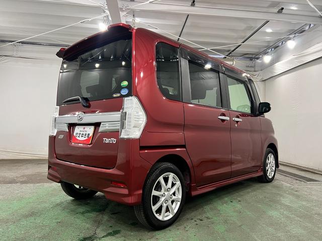 タントカスタムＸ　ＳＡ　走行８０７８０キロ／ナビ／オートライト一年保証・走行距離無制限走行８０７８０キロ　助手席エアバック　純正カーペットマット　フルセグナビ　ブルートゥース　オートライト　ＬＥＤヘッドライト　片側電動スライドドア（埼玉県）の中古車