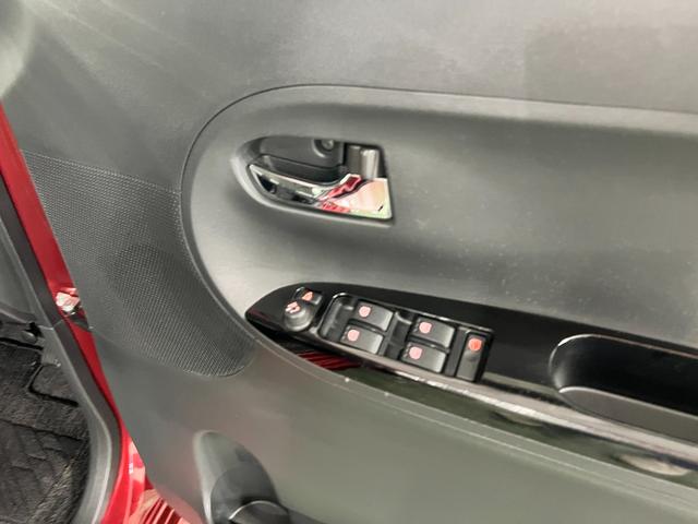 タントカスタムＸ　ＳＡ　走行８０７８０キロ／ナビ／オートライト一年保証・走行距離無制限走行８０７８０キロ　助手席エアバック　純正カーペットマット　フルセグナビ　ブルートゥース　オートライト　ＬＥＤヘッドライト　片側電動スライドドア（埼玉県）の中古車