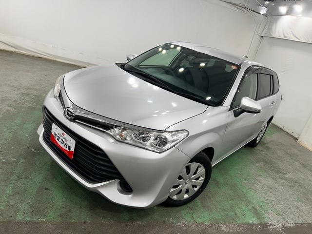 カローラフィールダー１．５Ｘ　走行５７４６３キロ／ＣＤチューナー／キーレス一年保証・走行距離無制限走行５７４６３キロ　助手席エアバック　純正カーペットマット　サイドエアバック　アイドリングストップ　ＣＤチューナー　キーレス（埼玉県）の中古車