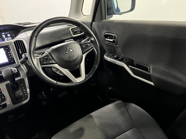 デリカD:2ハイブリッドMZ 走行41674キロ/車検整備付/4WD一年保証・走行距離無制限走行41674キロ 車検整備付 4WD フルセグナビ 全周囲カメラ ETC オートライト LEDヘッドライト 両側電動スライドドア(埼玉県)の中古車