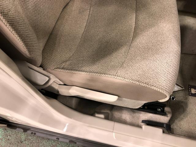 アルトラパンX 走行61575キロ/フルセグナビ/LEDヘッドランプ1年保証距離無制限 走行距離61575キロ フルセグナビ ブルートゥース 純正マット 助手席エアバッグ LEDヘッドランプ アイドリングストップ シートヒーター 電動格納式ドアミラー(埼玉県)の中古車