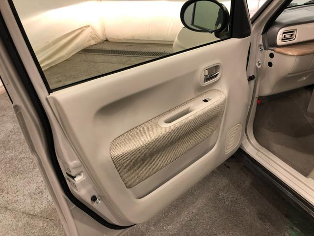 アルトラパンX 走行61575キロ/フルセグナビ/LEDヘッドランプ1年保証距離無制限 走行距離61575キロ フルセグナビ ブルートゥース 純正マット 助手席エアバッグ LEDヘッドランプ アイドリングストップ シートヒーター 電動格納式ドアミラー(埼玉県)の中古車