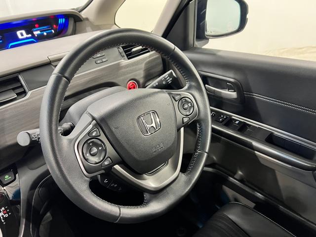 フリードハイブリッドハイブリッド・Ｇホンダセンシング　走行３４４２０キロ一年保証・走行距離無制限走行３４４２０キロ　車検整備付　フルセグナビ　ドラレコ　ＥＴＣ　オートライト　ＬＥＤヘッドライト　両側電動スライドドア（埼玉県）の中古車