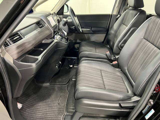 フリードハイブリッドハイブリッド・Ｇホンダセンシング　走行３４４２０キロ一年保証・走行距離無制限走行３４４２０キロ　車検整備付　フルセグナビ　ドラレコ　ＥＴＣ　オートライト　ＬＥＤヘッドライト　両側電動スライドドア（埼玉県）の中古車