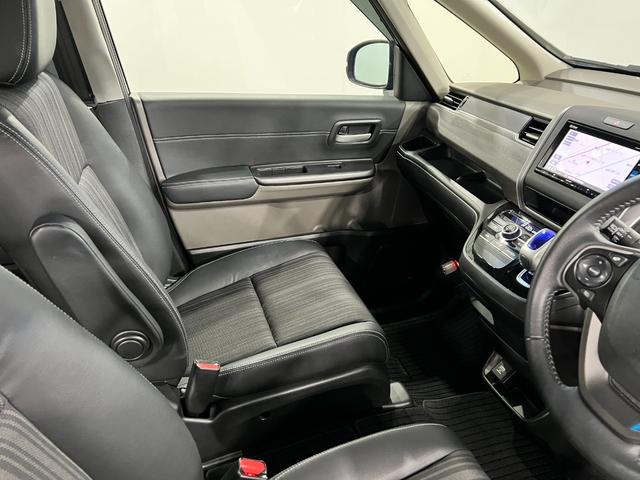 フリードハイブリッドハイブリッド・Ｇホンダセンシング　走行３４４２０キロ一年保証・走行距離無制限走行３４４２０キロ　車検整備付　フルセグナビ　ドラレコ　ＥＴＣ　オートライト　ＬＥＤヘッドライト　両側電動スライドドア（埼玉県）の中古車