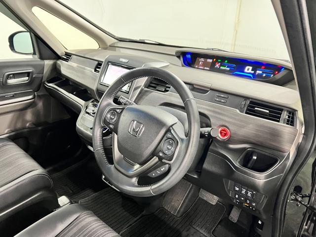 フリードハイブリッドハイブリッド・Ｇホンダセンシング　走行３４４２０キロ一年保証・走行距離無制限走行３４４２０キロ　車検整備付　フルセグナビ　ドラレコ　ＥＴＣ　オートライト　ＬＥＤヘッドライト　両側電動スライドドア（埼玉県）の中古車