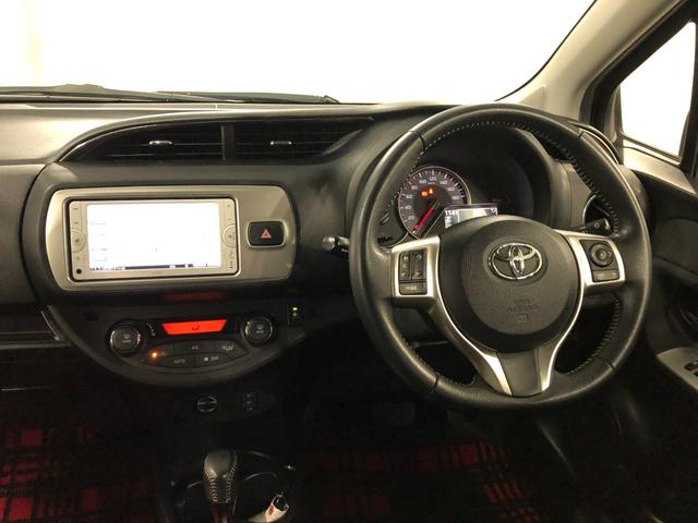 ヴィッツＵ　走行５２５７６キロ／ワンセグナビ／バックカメラ／マット１年保証距離無制限　走行距離５２５７６キロ　ワンセグナビ　バックカメラ　ブルートゥース　マット　助手席エアバッグ　オートライト　シートヒーター　電動格納式ドアミラー（埼玉県）の中古車