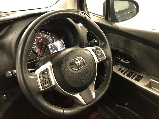 ヴィッツＵ　走行５２５７６キロ／ワンセグナビ／バックカメラ／マット１年保証距離無制限　走行距離５２５７６キロ　ワンセグナビ　バックカメラ　ブルートゥース　マット　助手席エアバッグ　オートライト　シートヒーター　電動格納式ドアミラー（埼玉県）の中古車