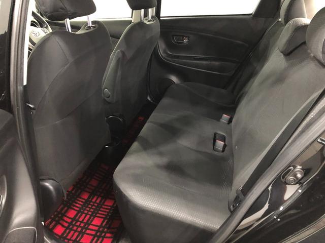 ヴィッツＵ　走行５２５７６キロ／ワンセグナビ／バックカメラ／マット１年保証距離無制限　走行距離５２５７６キロ　ワンセグナビ　バックカメラ　ブルートゥース　マット　助手席エアバッグ　オートライト　シートヒーター　電動格納式ドアミラー（埼玉県）の中古車