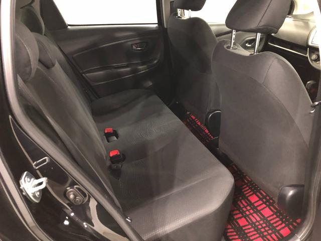 ヴィッツＵ　走行５２５７６キロ／ワンセグナビ／バックカメラ／マット１年保証距離無制限　走行距離５２５７６キロ　ワンセグナビ　バックカメラ　ブルートゥース　マット　助手席エアバッグ　オートライト　シートヒーター　電動格納式ドアミラー（埼玉県）の中古車