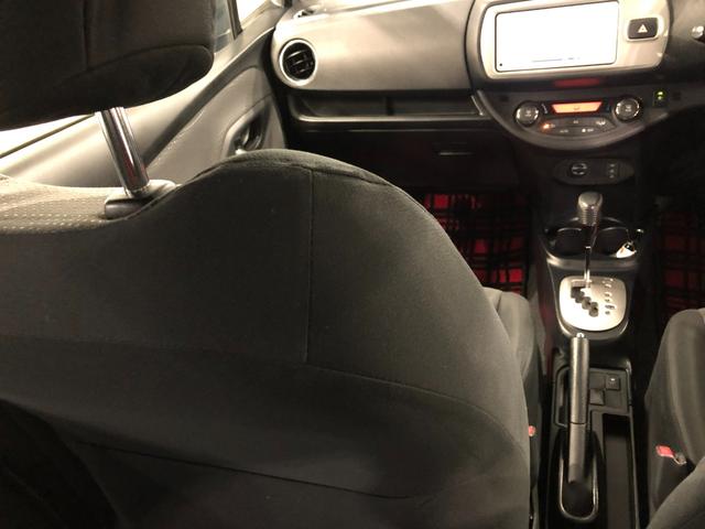 ヴィッツＵ　走行５２５７６キロ／ワンセグナビ／バックカメラ／マット１年保証距離無制限　走行距離５２５７６キロ　ワンセグナビ　バックカメラ　ブルートゥース　マット　助手席エアバッグ　オートライト　シートヒーター　電動格納式ドアミラー（埼玉県）の中古車