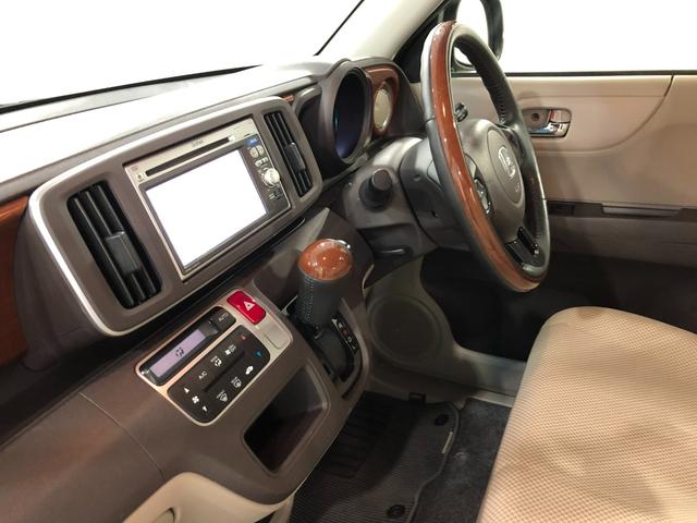 Ｎ−ＯＮＥＧ・Ｌパッケージ　車検整備付／走行３４７４５キロ／ナビ１年保証距離無制限　走行距離３４７４５キロ　車検整備付　ワンセグナビ　バックカメラ　マット　サイドエアバッグ　オートライト　ＨＩＤヘッドランプ　電動格納式ドアミラー（埼玉県）の中古車