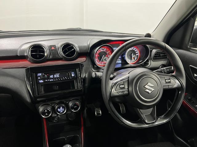 スイフトスポーツベースグレード走行３５２８９キロ／車検整備付／タイヤ４本交換一年保証・走行距離無制限走行３５２８９キロ　車検整備付　タイヤ４本交換　オートライト　ＬＥＤヘッドライト　シートヒーター（埼玉県）の中古車