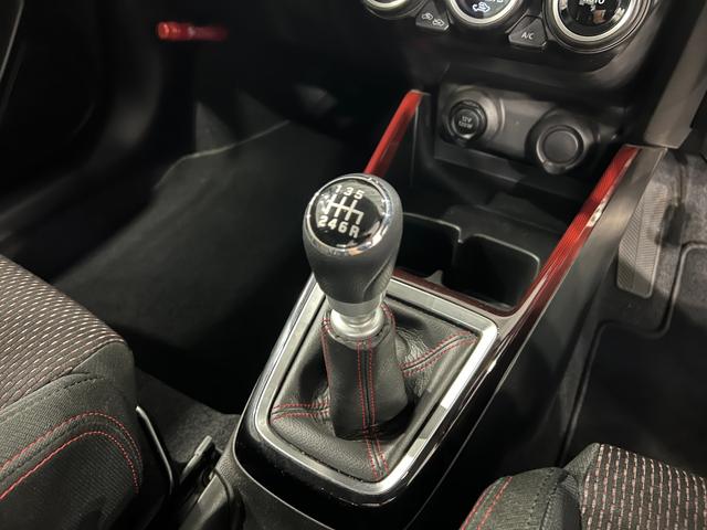 スイフトスポーツベースグレード走行３５２８９キロ／車検整備付／タイヤ４本交換一年保証・走行距離無制限走行３５２８９キロ　車検整備付　タイヤ４本交換　オートライト　ＬＥＤヘッドライト　シートヒーター（埼玉県）の中古車