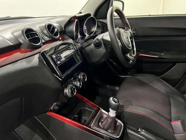 スイフトスポーツベースグレード走行３５２８９キロ／車検整備付／タイヤ４本交換一年保証・走行距離無制限走行３５２８９キロ　車検整備付　タイヤ４本交換　オートライト　ＬＥＤヘッドライト　シートヒーター（埼玉県）の中古車