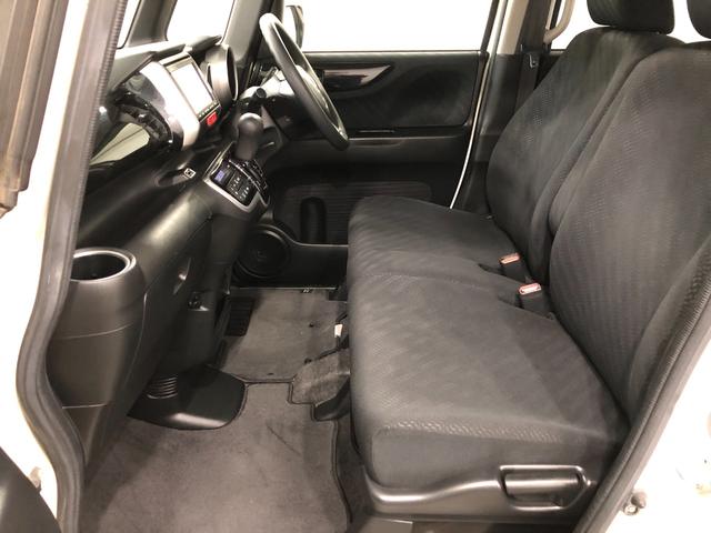 Ｎ−ＢＯＸカスタムＧ・Ａパッケージ　走行６０２６４キロ／タイヤ４本交換／ナビ一年保証・走行距離無制限走行６０２６４キロ　タイヤ４本交換　ワンセグナビ　ブルートゥース　バックカメラ　ＥＴＣ　サイドエアバック　オートライト　ＨＩＤ　片側電動スライドドア（埼玉県）の中古車