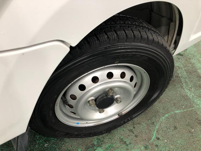 ミニキャブトラックみのり　走行６６１３８キロ／４ＷＤ／オールシーズンタイヤ一年保証・走行距離無制限走行６６１３８キロ　オールシーズンタイヤ　４ＷＤ　ＭＴ　バックブザー（埼玉県）の中古車