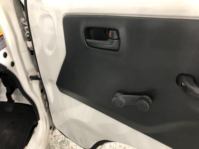 ミニキャブトラックみのり　走行６６１３８キロ／４ＷＤ／オールシーズンタイヤ一年保証・走行距離無制限走行６６１３８キロ　オールシーズンタイヤ　４ＷＤ　ＭＴ　バックブザー（埼玉県）の中古車